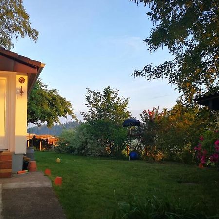 Charmantes Ferienhaeuschen Zwischen Muenchen Und Augsburg Ried  Eksteriør billede